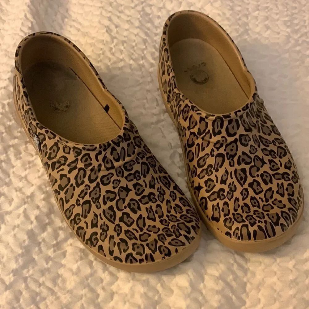 CROCS, leopard print, ladies 5, great condition